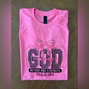 Christmas 🎄 NEW Pink Shirt with Inspirational Print